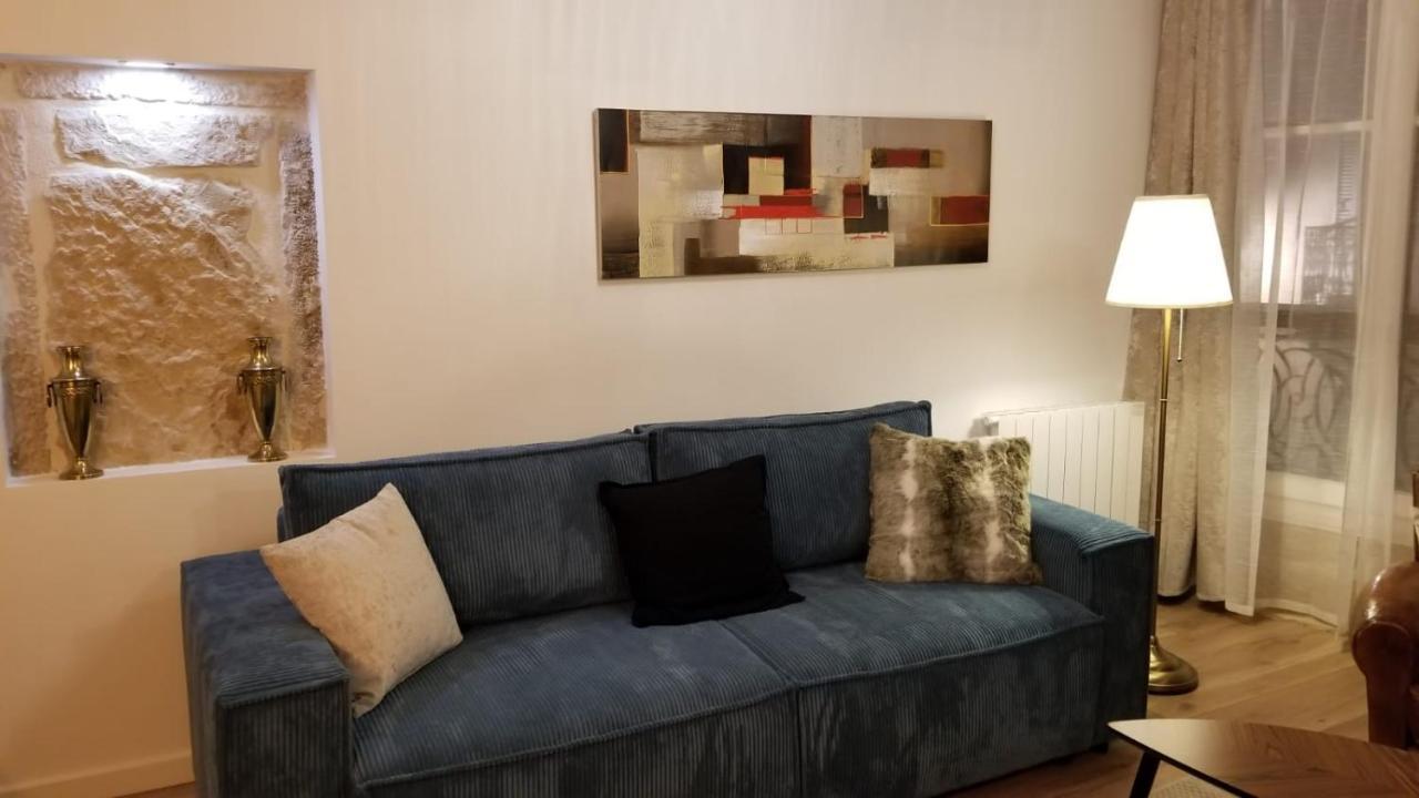 L'Elegant - Cosy, Design Et Charme En Hypercentre Apartment Dijon Bagian luar foto